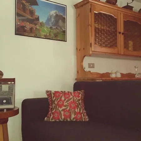 Rustic Cabin *